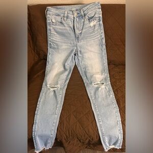 American Eagle Outfitters Light Blue Ripped Skinny Jeans size 2